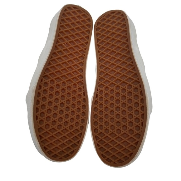 Vans Men\'s Black Perforated Leather Classic Slip-On Sneakers Size 6 (Womens 7.5) main image 7
